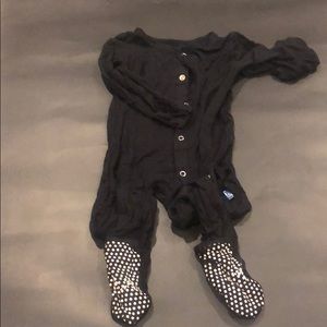 Kickee pants footie black